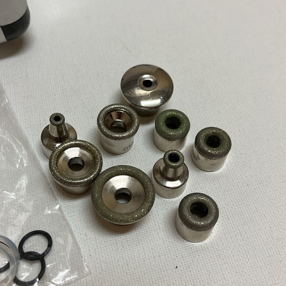 Diamond Microdermabrasion home kit - Picture 5 of 12